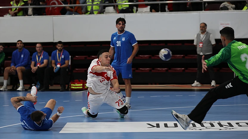 Dünya Şampiyonası elemelerinde A Milli Takımımız rakibine fark attı