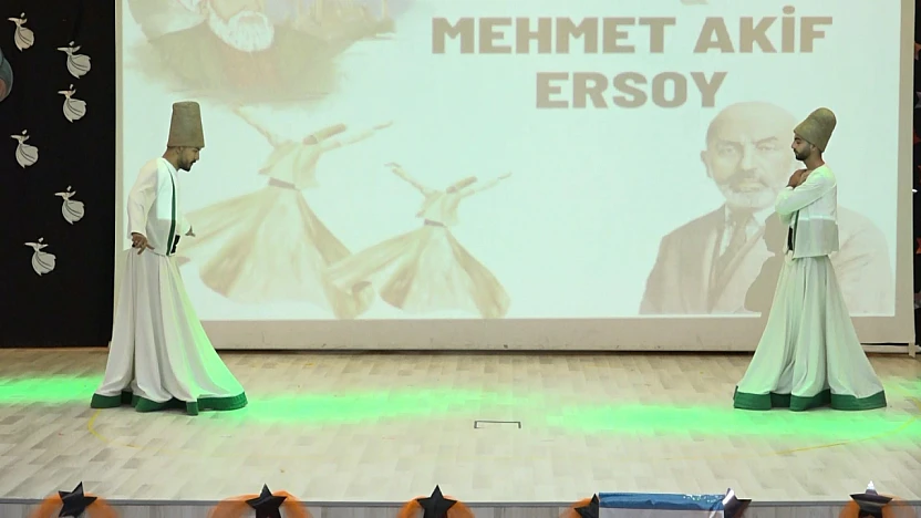 Elazığ Belediyesi'nden Mevlana ve Mehmet Akif Ersoy'u anma gecesi