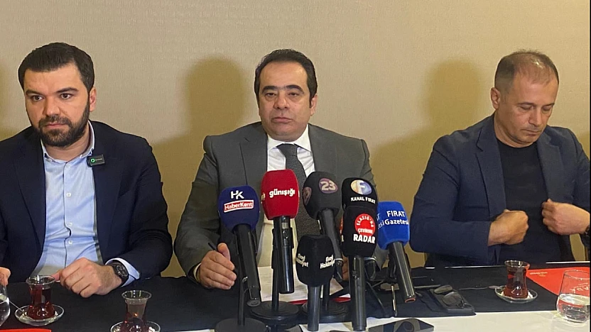 Elazığspor yönetimi basın mensuplarıyla kahvaltıda buluştu