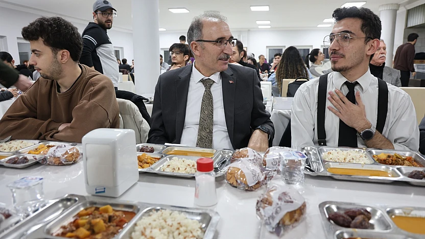 Fırat Üniversitesi, öğrencileri için iftar kampanyası başlattı