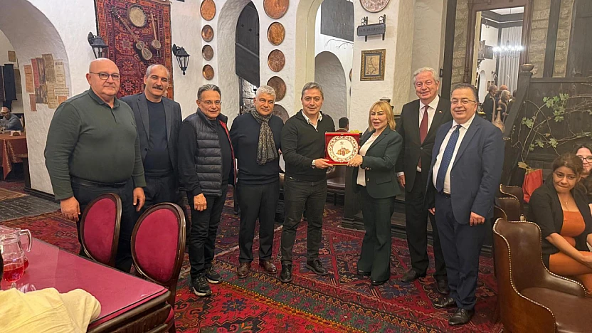 Harput Senfonisi'nin gerçekleşmesinde emeği geçenlere plaket verildi