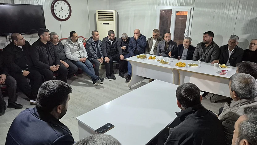 Hizmet-İş Sendikası Elazığ Şubesi'nden 'Dünya Şoförler Günü' programı