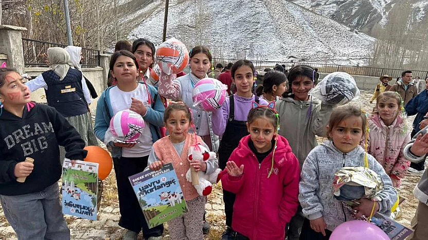 Kadına Yönelik Şiddetle Mücadele Derneği, Van'da ve Ağrıda