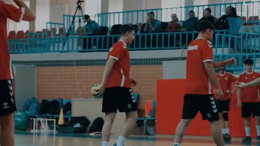 Milli Takım kampından gurur mesajı