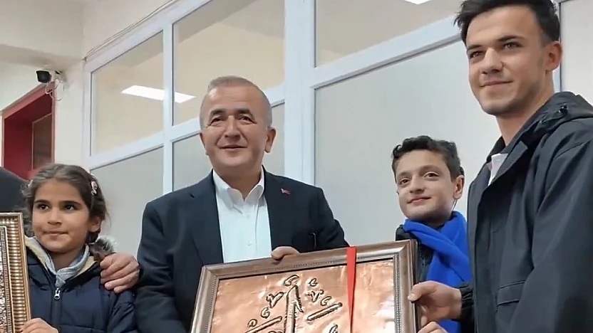 Vali Hatipoğlu'ndan özel eğitim okullarına ziyaret