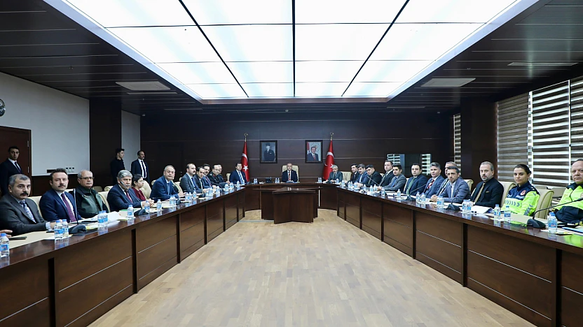 Valilikte 'Trafik Tedbirleri' toplantısı