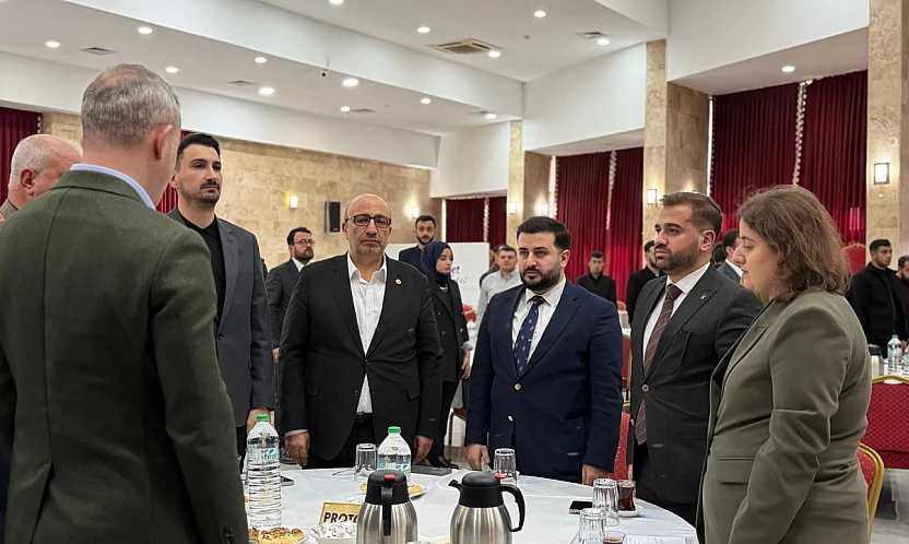 AK Parti İl Gençlik Kolları'ndan 'Maziden Atiye Gençlik Çalıştayı'