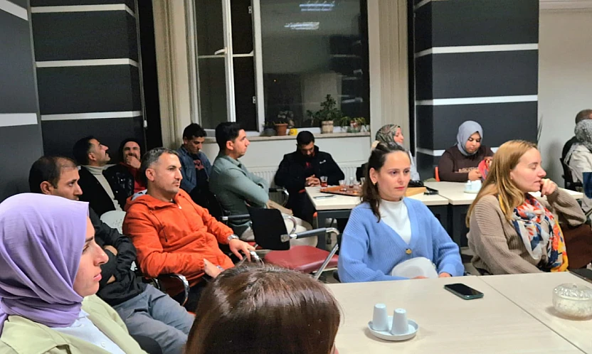 Arıcak'ta öğretmenler etkinlikte buluştu