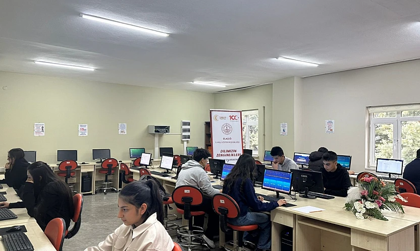 Dilimizin Zenginlikleri Projesi 'Çevrimiçi Anlamını Bul' yarışması il finali yapıldı