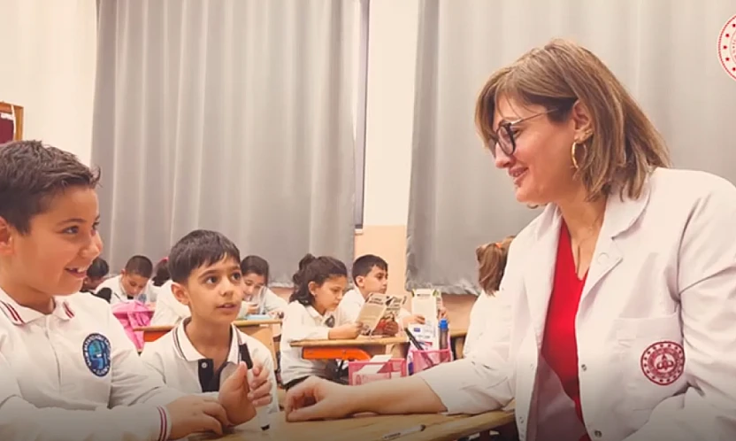 Elazığ'da Öğretmenler Günü'ne özel 'Duygu Yüklü Klip'