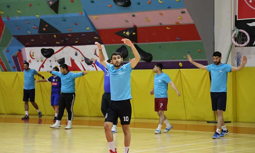 Elazığ Hentbolu Türkiye Gündeminde: 14 sporcudan ulusal başarı
