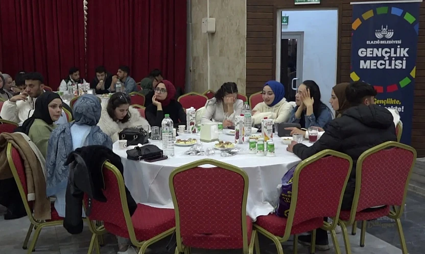 Gençler doyasıya eğlendi