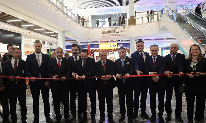 Hükümlü ve tutukluların yaptığı resimler sergilendi