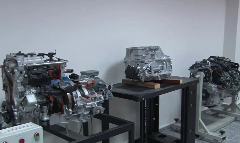 Şahin, 'Hibritli Taşıt Teknolojileri Bölümünü' tanıttı