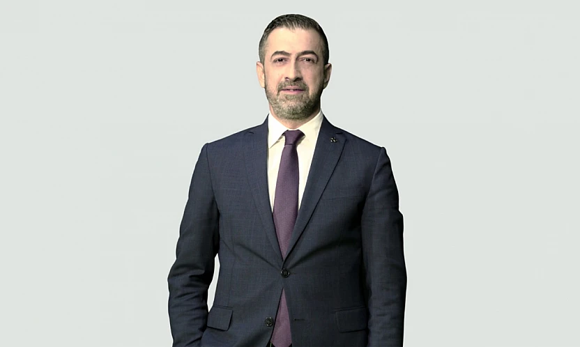 Semih Işıkver'den TOKİ sakinleri için yoğun mesai