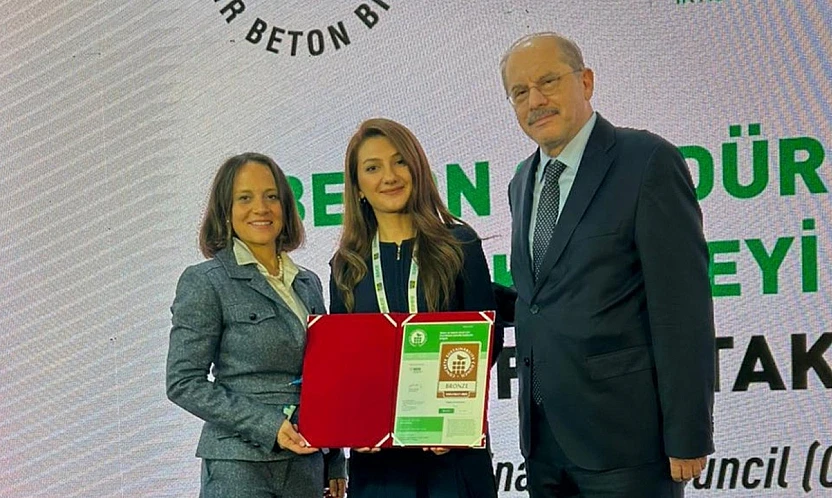 Seza Çimento'nun çevreci yaklaşımı uluslararası arenada tescillendi