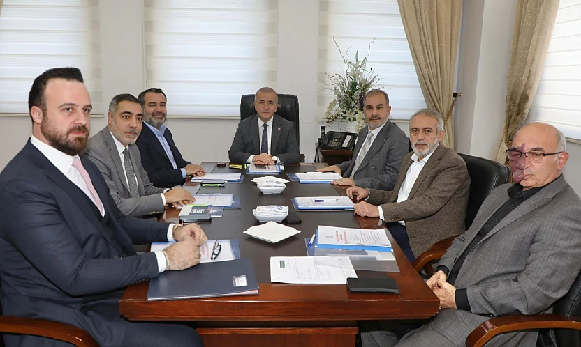 Vali Hatipoğlu Başkanlığında Teknova OSB toplantısı