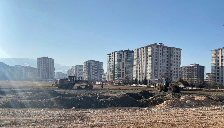 Elazığ Belediyesi'nden Konteyner Kent kurulumuna destek 