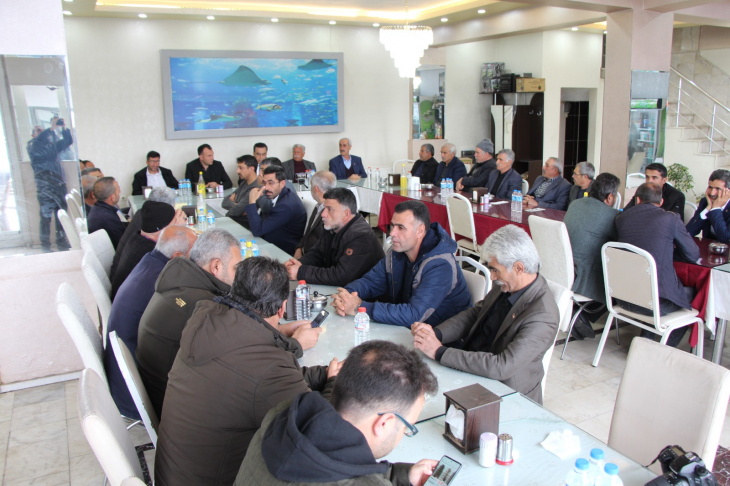 Milletvekili A. Adayı Av. Aziz Dinç, Uluova Bölgesi Muhtarları ile bir araya geldi