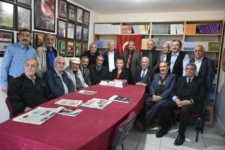 Elazığ Sevdası İle Yollara Düşen Prof. Dr. Açık'a büyük destek