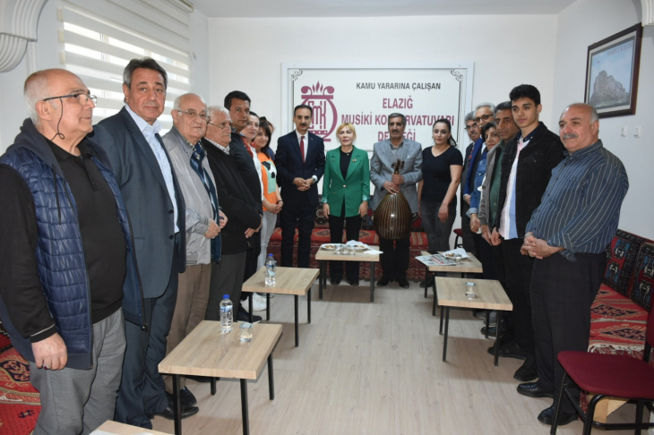 Elazığlı Kadınlar, Bağımsız Aday Prof. Dr. Yasemin Açık'a sahip çıktı