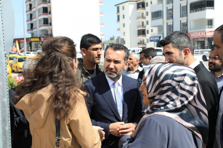 Başkan Şerifoğulları, Doğukent Mahallesi'ni ziyaret etti 